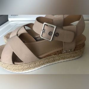 Womens sandals